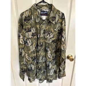 Wrangler‎ Brushpopper Pearl Snap Green Bull Print Size XL